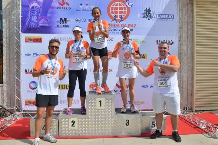 Podium ceremony at a stage of the running circuit